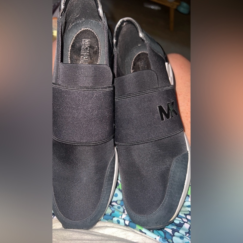 Michael kors Women Shoes like new